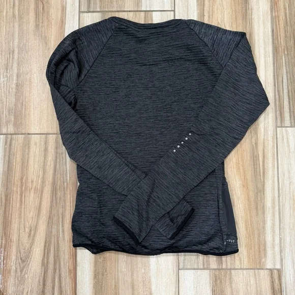 Nike Black Dri-FIT Running Shirt - Picture 2 of 3